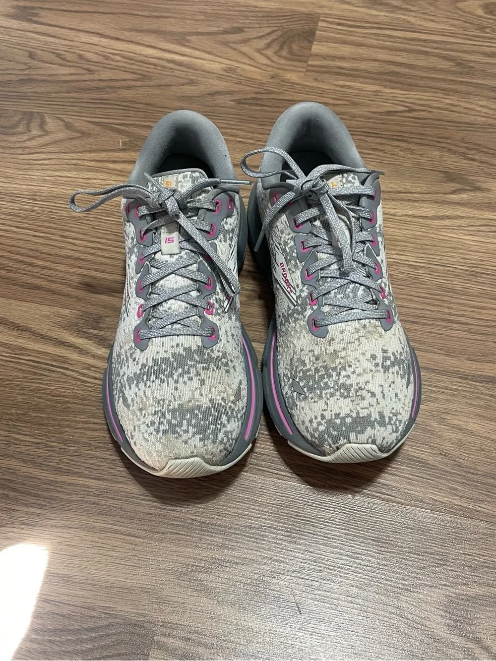 Brooks Ghost 15 Running Shoes Womens 8.5 Athletic Sneakers 1203801B147 Camo Gray